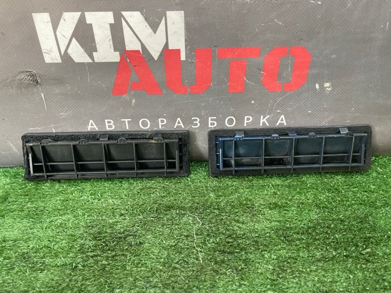 Решетка вентиляционная Kia Rio 3 2012 QB