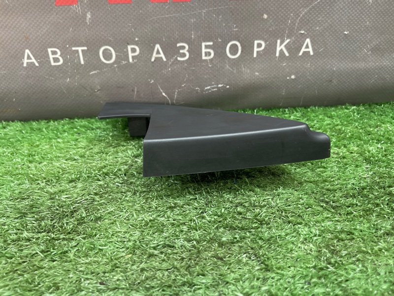 Накладка зеркала внутренняя(уголок) Kia Rio 3 2012 QB
