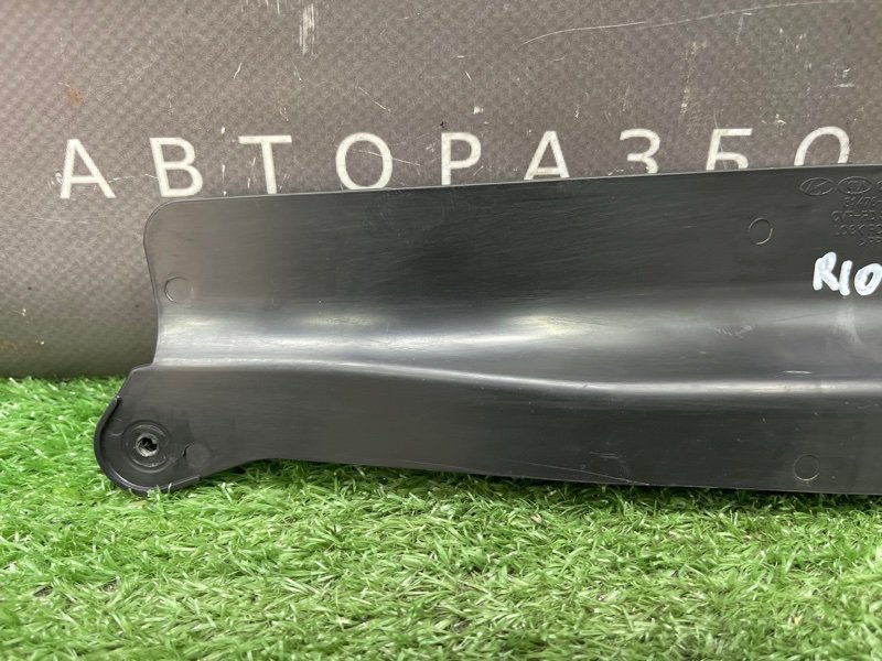 Накладка замка двери Kia Rio 3 2012 QB
