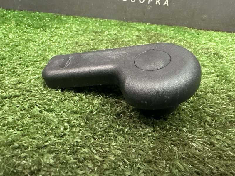 Ручка открывания капота Ford Focus 3 2012 MK3