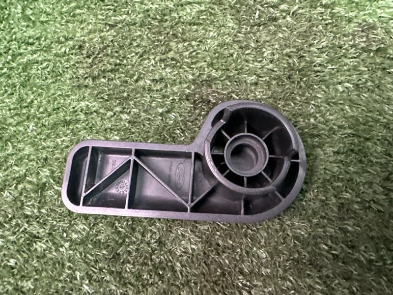 Ручка открывания капота Ford Focus 3 2012 MK3