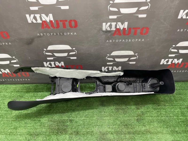 Консоль между сидений Kia Rio 3 2012 QB