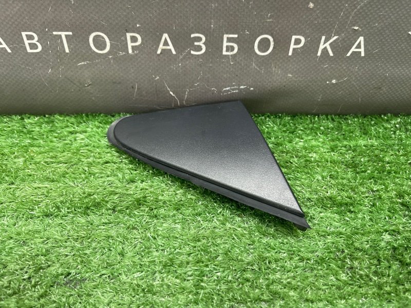 Накладка крыла треугольник Kia Rio 3 2012 QB