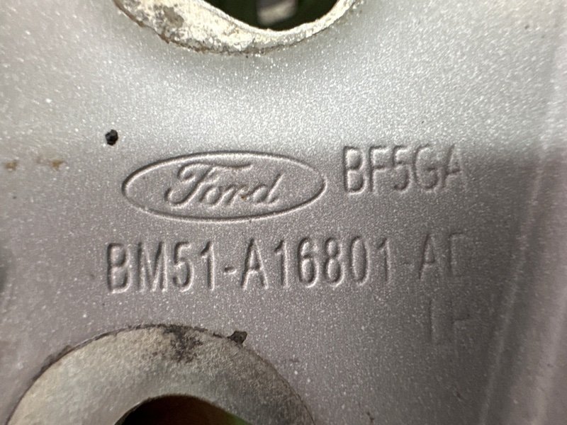 Петли капота Ford Focus 3 2012 MK3