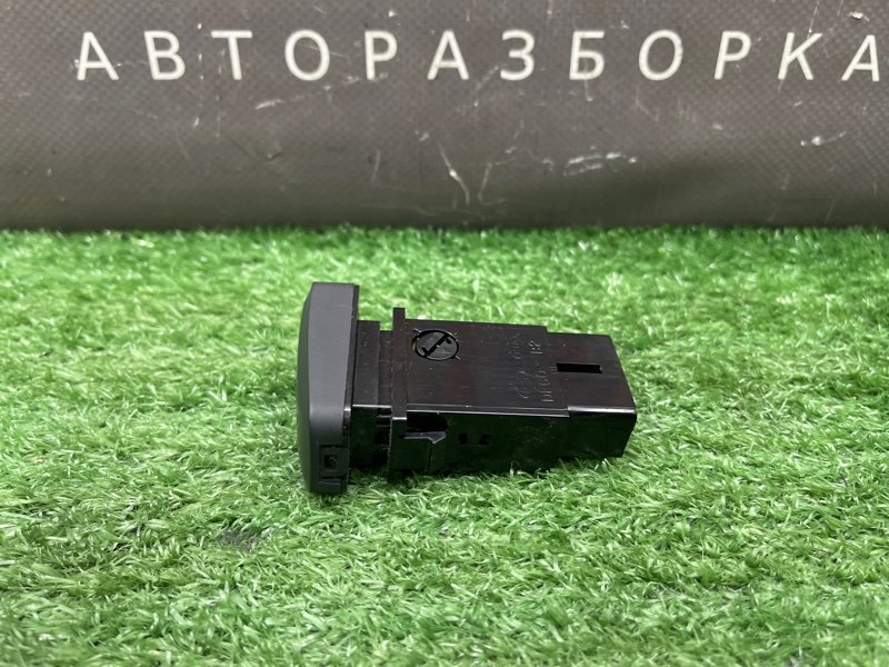 Кнопка аварийной сигнализации Kia Rio 3 2012 QB