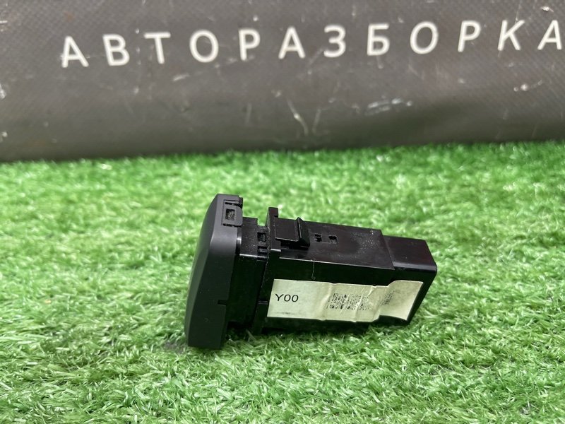 Кнопка аварийной сигнализации Kia Rio 3 2012 QB