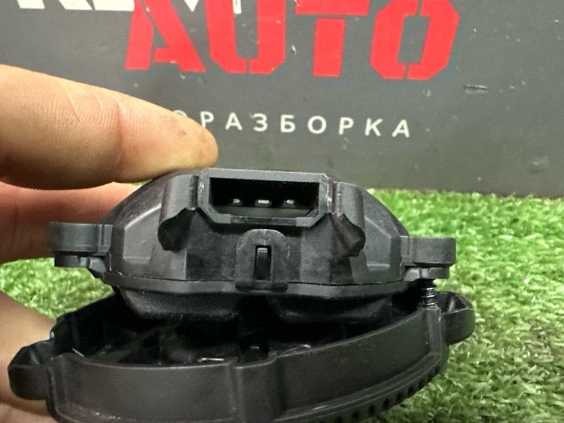 Привод зеркала Kia Ceed 2 2014 JD