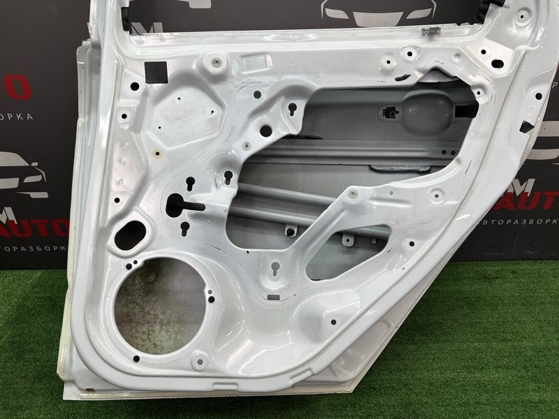 Дверь Ford Focus 3 2012 MK3