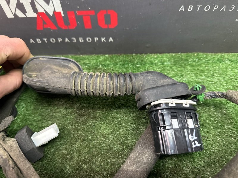 Проводка двери Ford Focus 3 2012 MK3