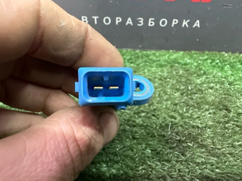 Датчик коленвала Ford Focus 3 2012 MK3