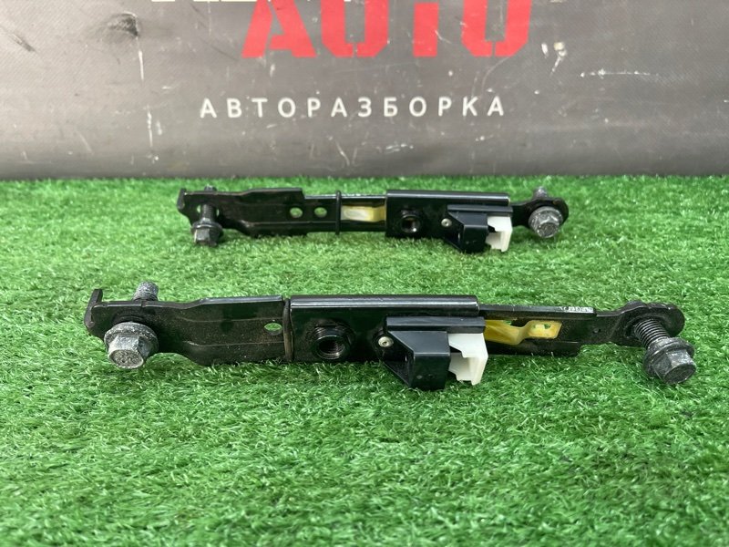 Механизм регулировки ремня безопасности Kia Rio 3 2012 QB