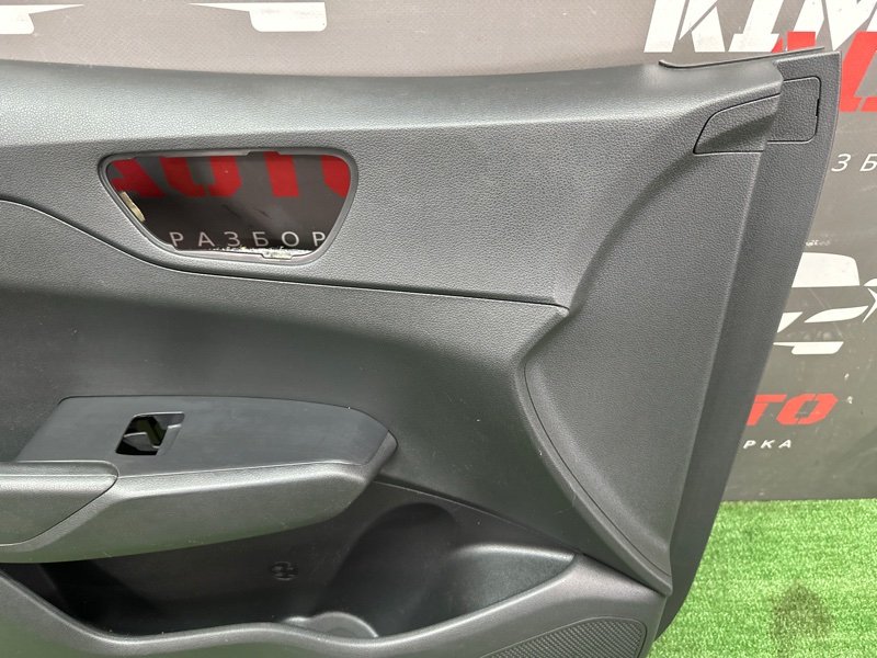 Обшивка двери Hyundai Solaris 2 2020 HCR