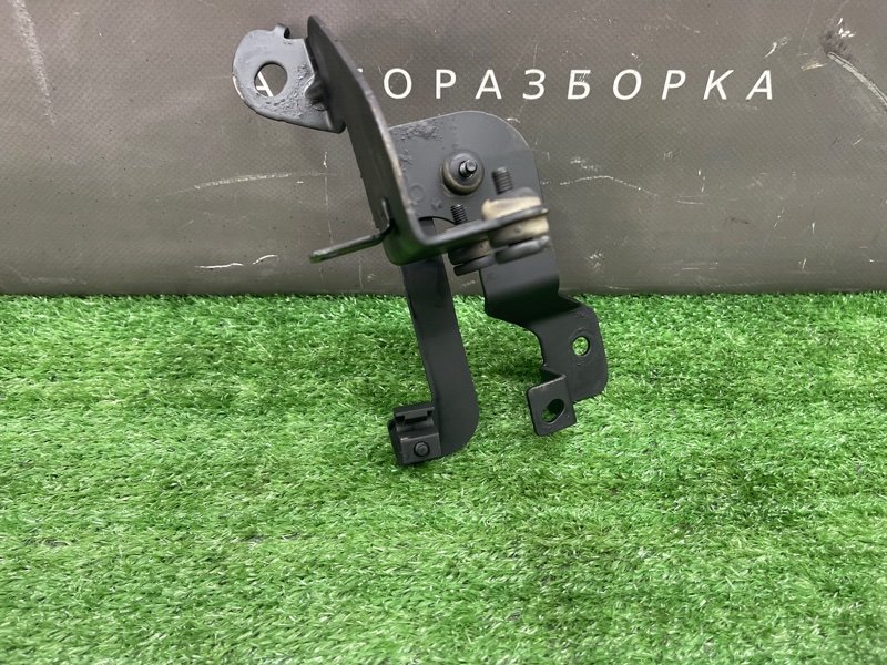 Кронштейн блока ABS Kia Rio 3 2012 QB