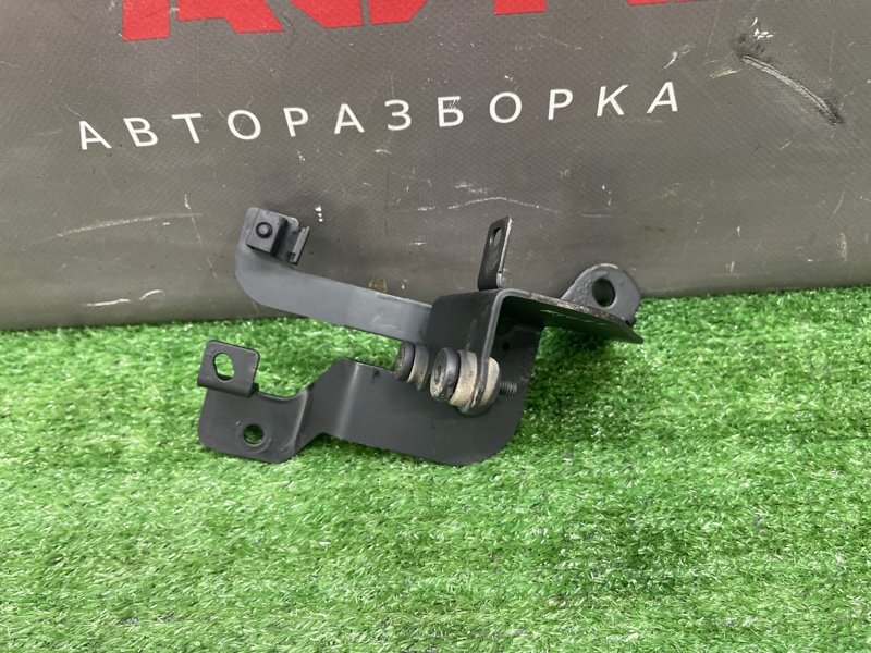 Кронштейн блока ABS Kia Rio 3 2012 QB