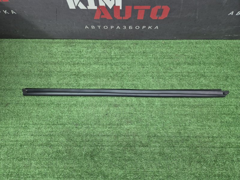 Уплотнитель Бархотка Kia Rio X 2021