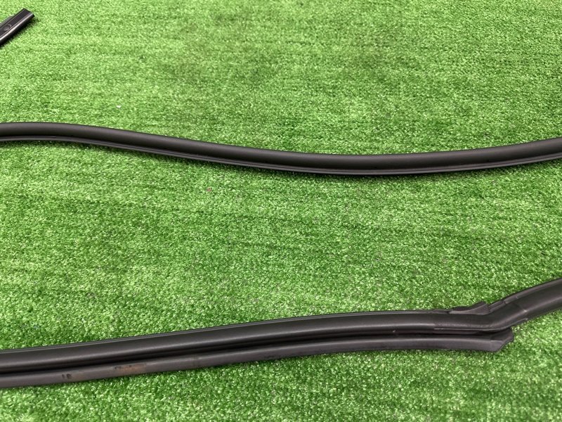 Уплотнитель двери Hyundai Solaris 2 2020 HCR