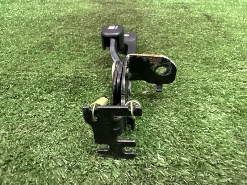 Ручка открывания бензобака и багажника Hyundai Solaris 2 2020 HCR