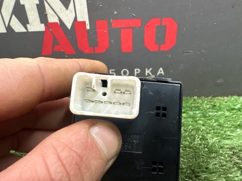 Кнопка стеклоподъемника Hyundai Solaris 2 2020 HCR