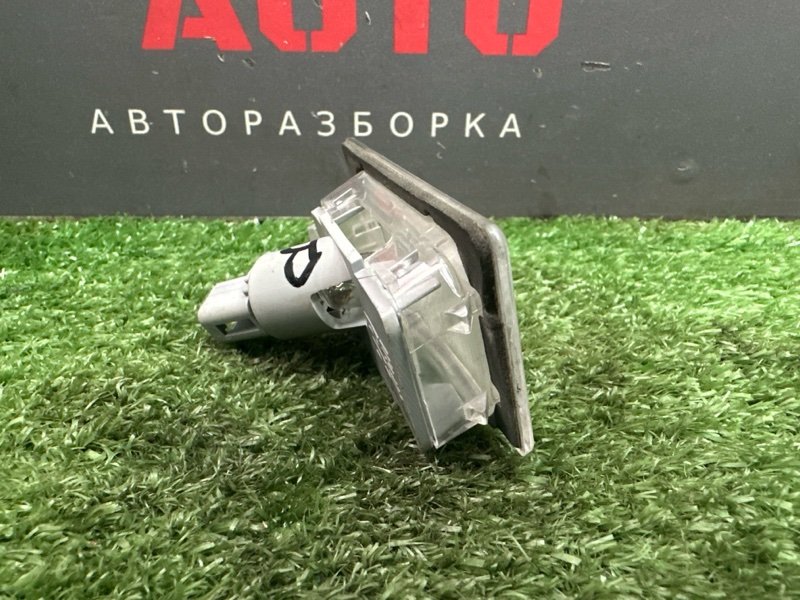 Плафон подсветки номера Hyundai Solaris 2 2020 HCR