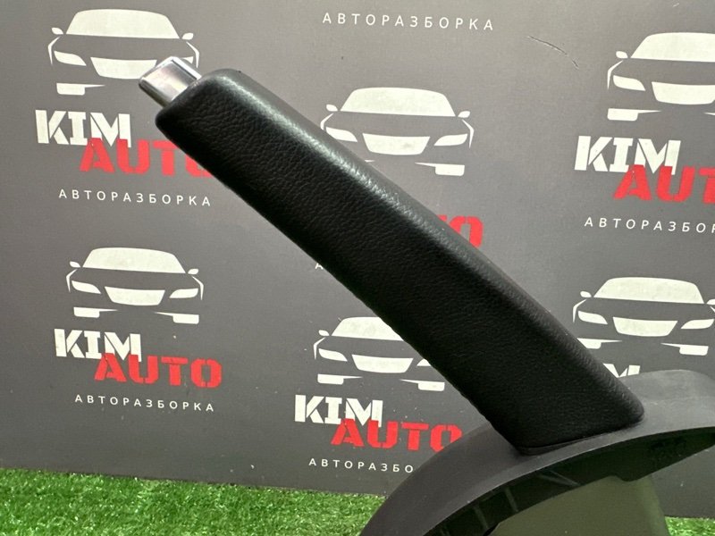 Рычаг ручника Kia Ceed 1 HB 2010 ED