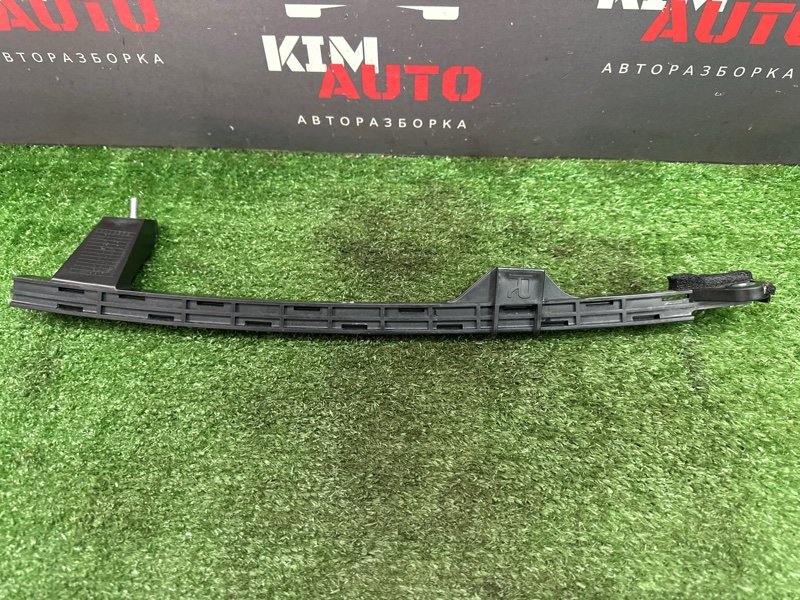 Направляющая стекла двери Kia Ceed 1 HB 2010 ED