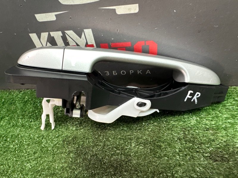 Ручка двери наружная в сборе Kia Ceed 1 HB 2010 ED