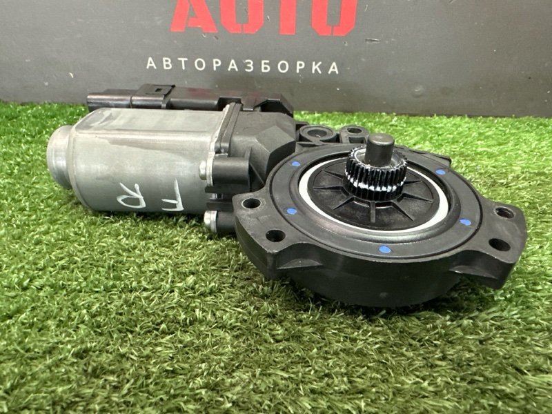 Мотор стеклоподъемника Kia Ceed 1 HB 2010 ED