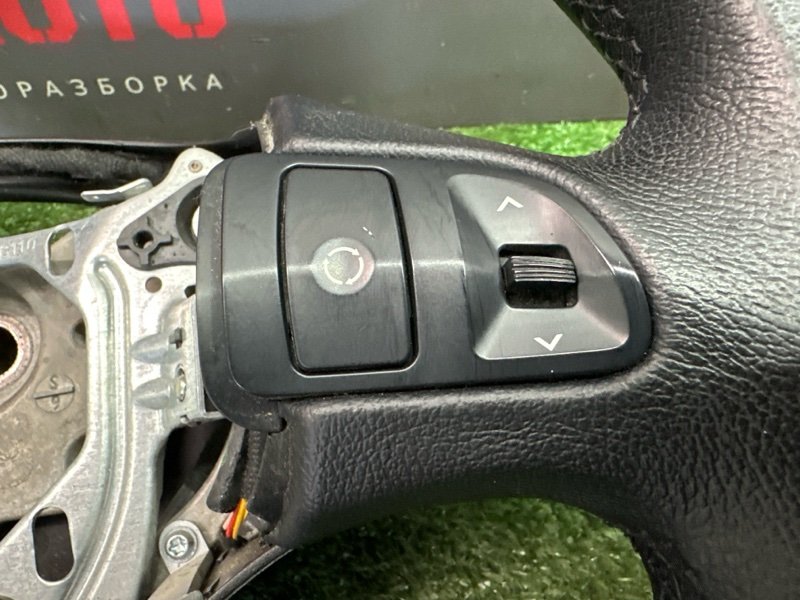 Рулевое колесо Kia Ceed 1 HB 2010 ED