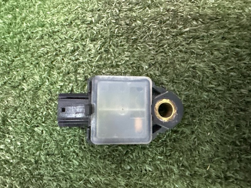 Датчик удара Air Bag Kia Ceed 1 HB 2010 ED