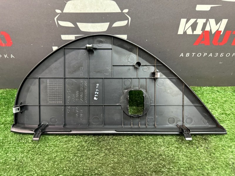 Накладка торпедо боковая Kia Ceed 1 HB 2010 ED