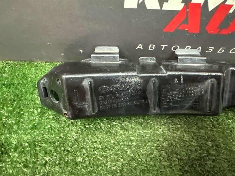 Кронштейн бампера Kia Ceed 1 HB 2010 ED