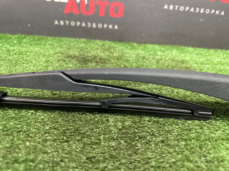 Поводок стеклоочистителя Kia Ceed 1 HB 2010 ED
