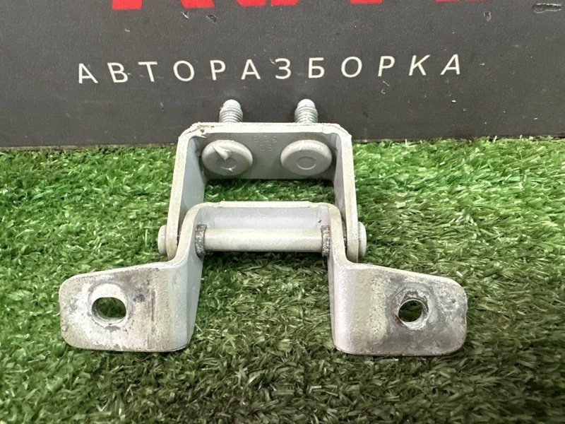 Петли крышки багажника Kia Ceed 1 HB 2010 ED