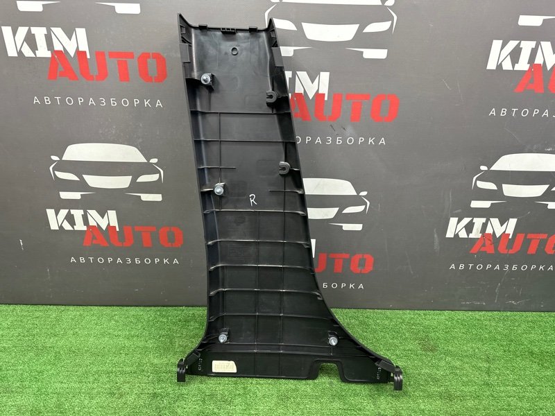 Накладка центральной стойки нижняя Kia Ceed 1 HB 2010 ED