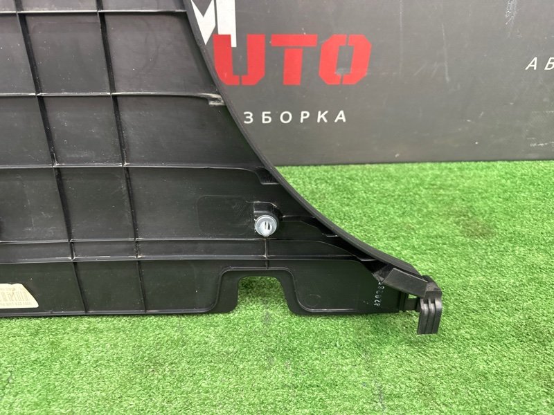 Накладка центральной стойки нижняя Kia Ceed 1 HB 2010 ED