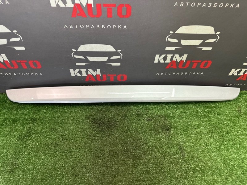 Накладка крышки багажника Kia Ceed 1 HB 2010 ED