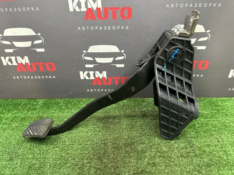 Педаль тормоза Kia Ceed 1 HB 2010 ED