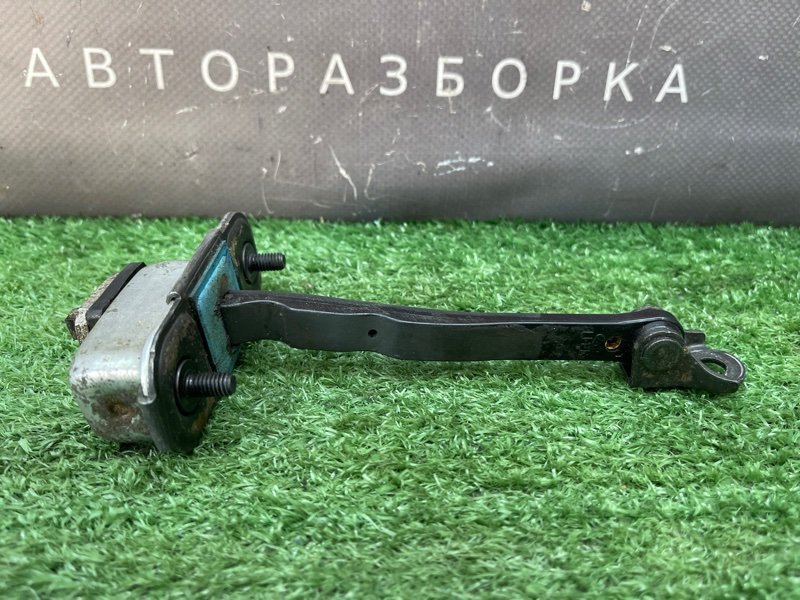 Ограничитель двери Hyundai Sonata 7 2018
