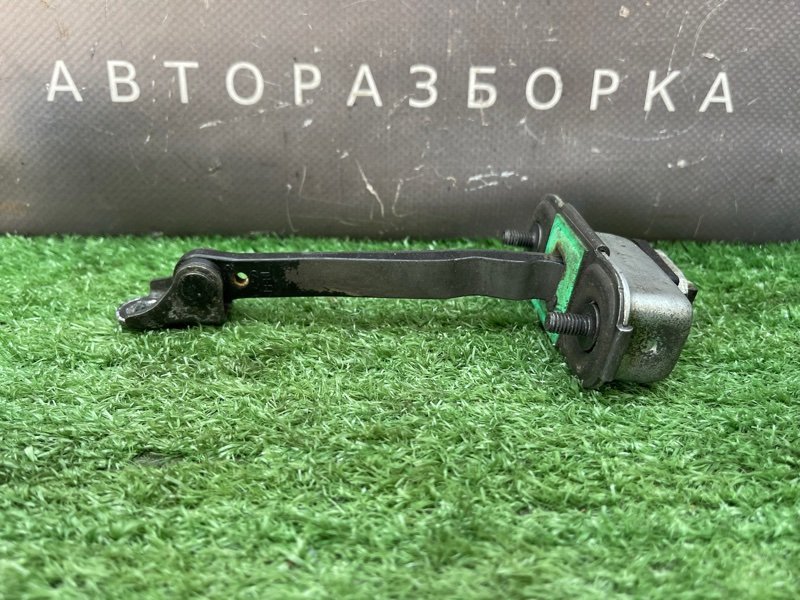 Ограничитель двери Hyundai Sonata 7 2018