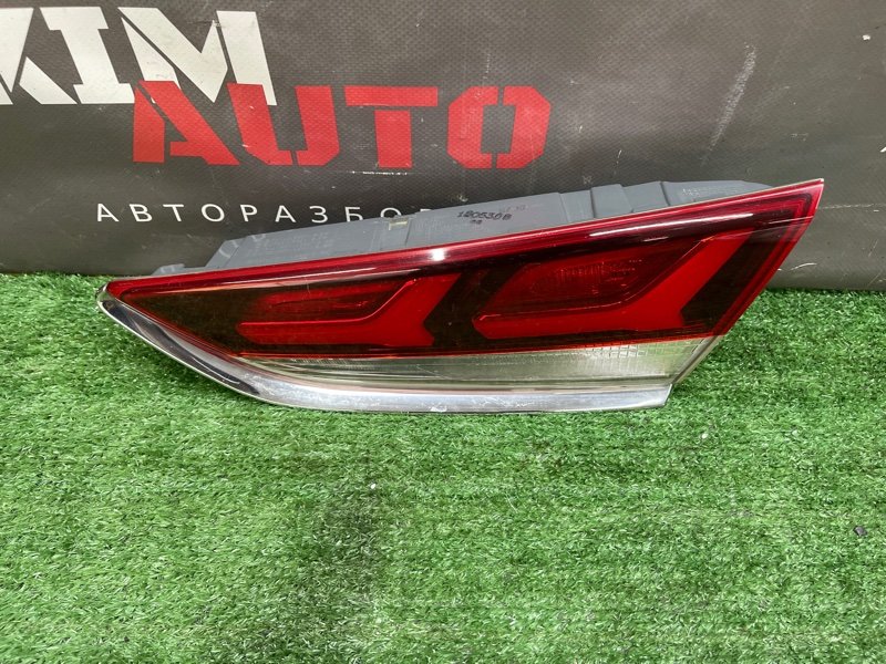 Фонарь в крышку багажника Hyundai Sonata 7 2018