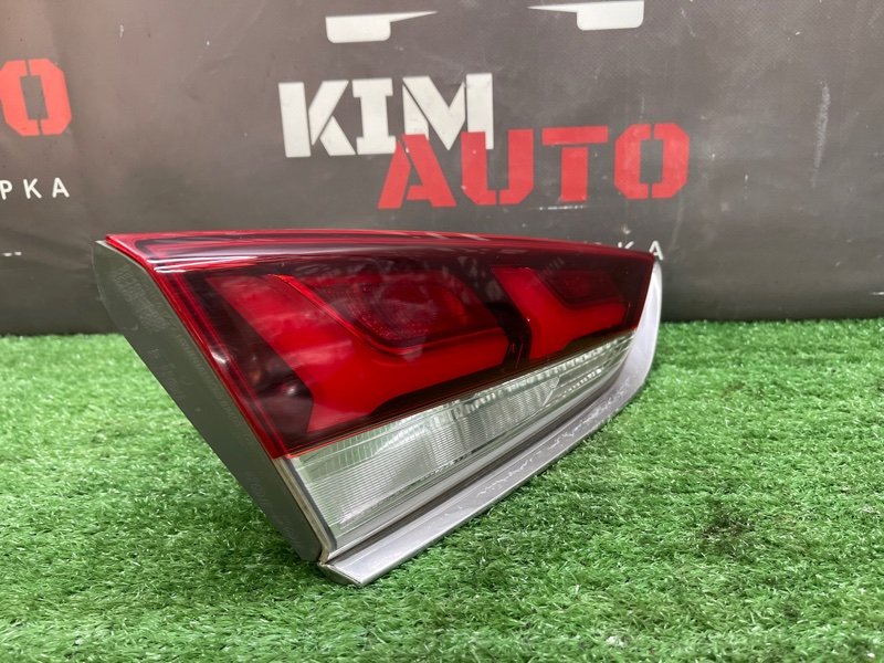 Фонарь в крышку багажника Hyundai Sonata 7 2018