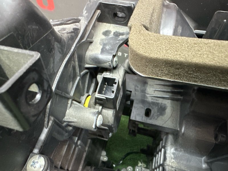 Отопитель в сборе Kia Ceed 1 HB 2010 ED