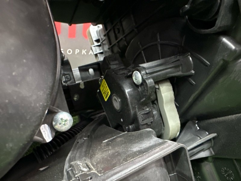 Отопитель в сборе Kia Ceed 1 HB 2010 ED