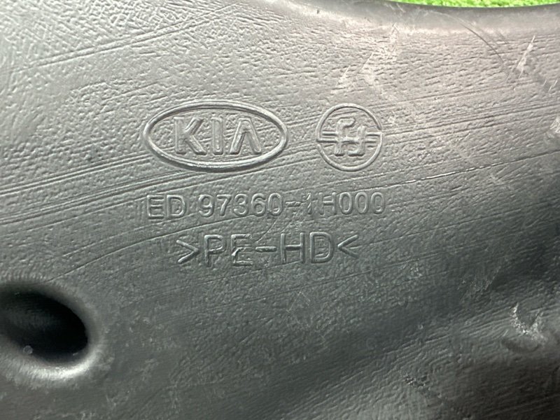 Воздуховод пола Kia Ceed 1 HB 2010 ED