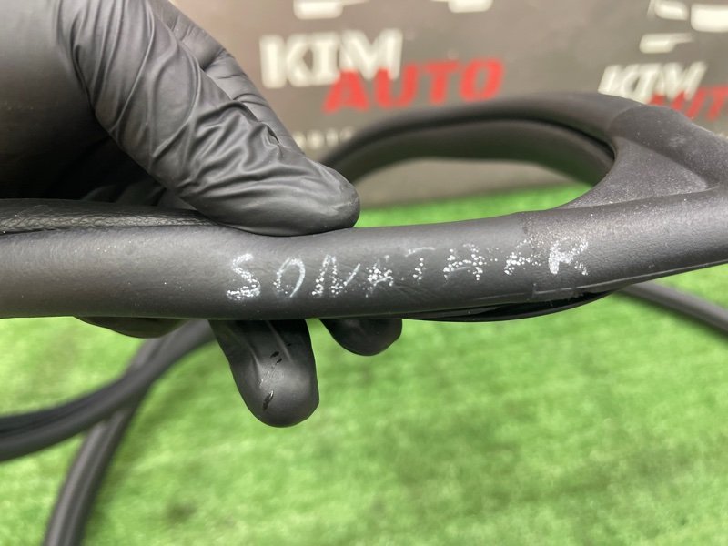 Уплотнитель проема двери Hyundai Sonata 7 2018