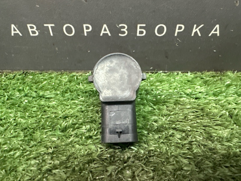 Датчик парковки Skoda Rapid 2016