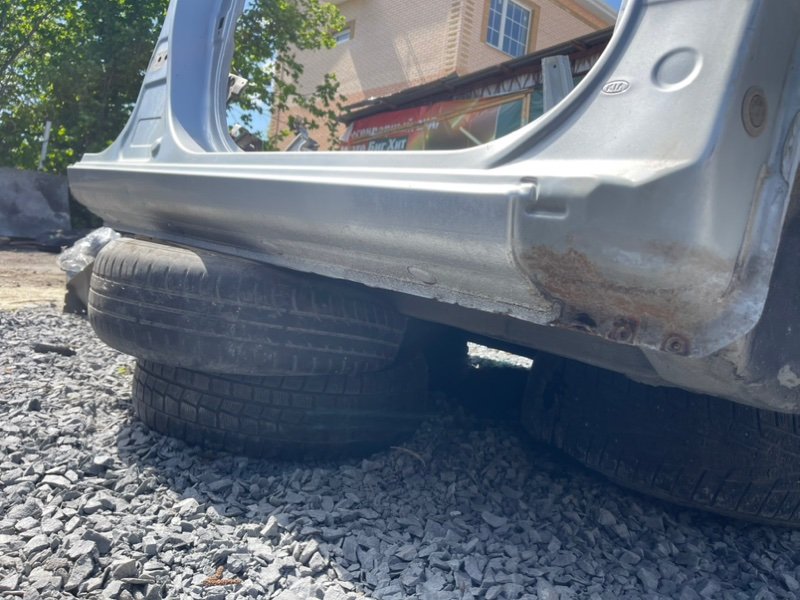 Порог со стойкой Kia Ceed 1 HB 2011 ED