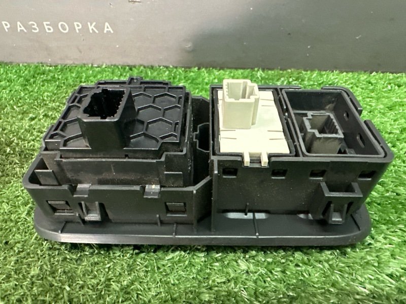 Блок кнопок Корректор фар Renault Kaptur 2017