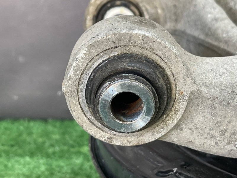 Кулак поворотный со ступицей Hyundai Sonata 7 2018