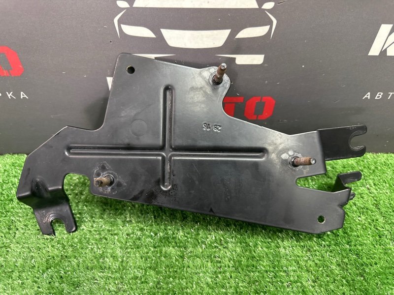 Кронштейн блока управления двигателем Renault Kaptur 2017